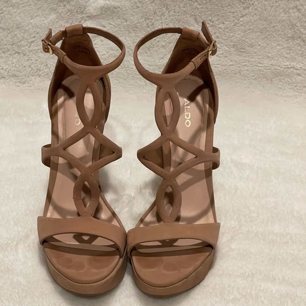 Aldo Nude Heeled Wedge Size 7